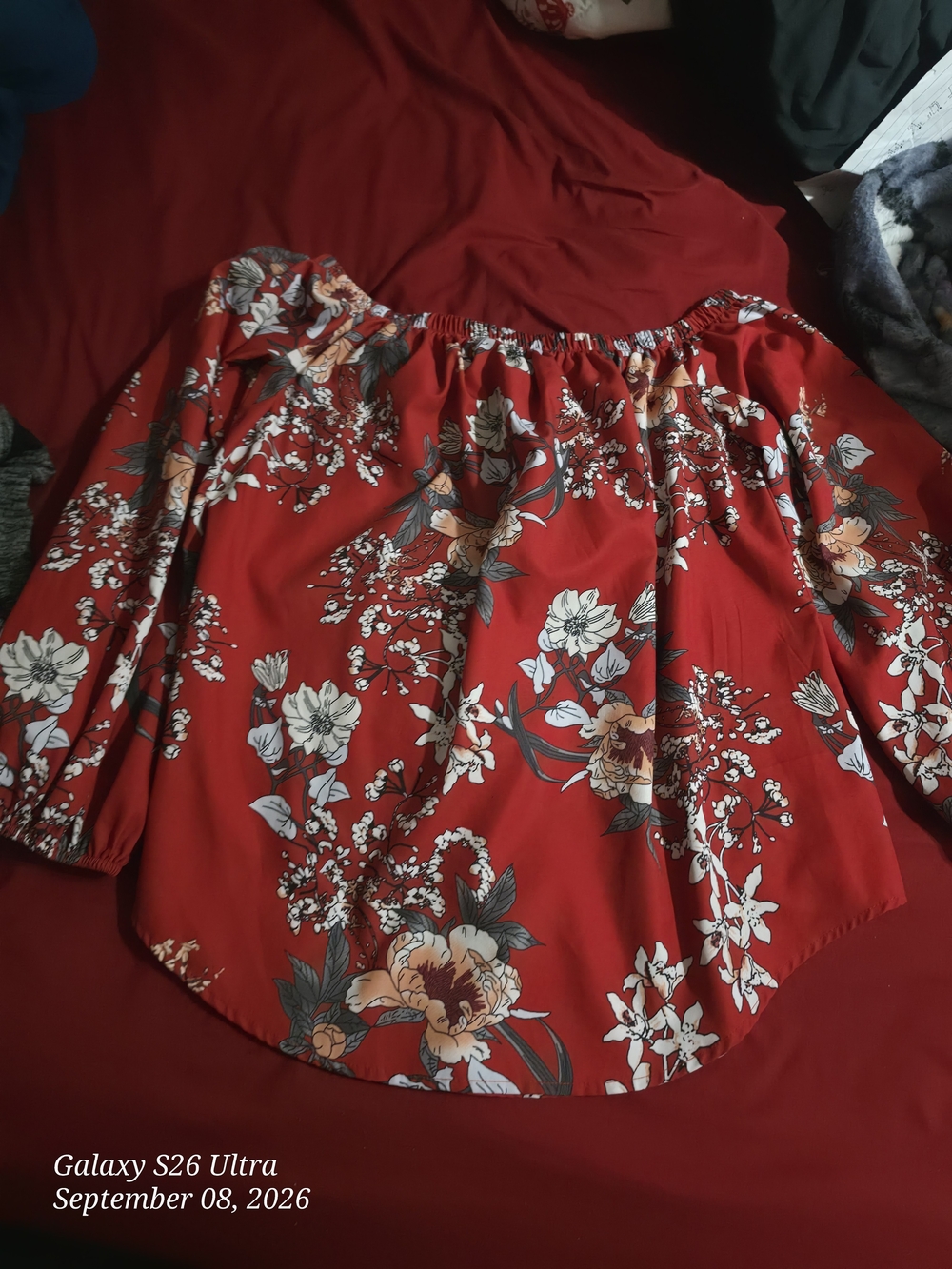 Macy's Red Floral Off-Shoulder Women’s Top